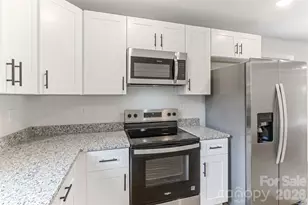 453-455 17th Ave NE, Hickory, NC 28601 - Photo 3