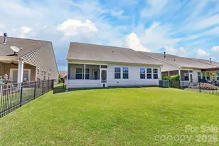 418 Brier Knob Dr, Fort Mill, SC 29715 - Photo 7
