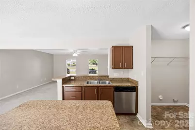9713 Aviary Hill Way, Charlotte, NC 28214 - Photo 5