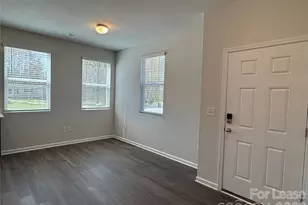 106 Titanium Dr, Statesville, NC 28625 - Photo 9