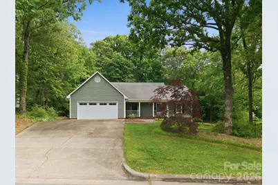 4804 Elmhurst Drive NE, Hickory, NC 28601 - Photo 35