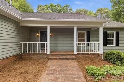 4804 Elmhurst Drive NE, Hickory, NC 28601 - Photo 37