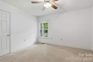 4804 Elmhurst Dr NE, Hickory, NC 28601 - Photo 21