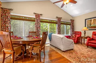 100 Falls Summit Rd, Hendersonville, NC 28739 - Photo 11