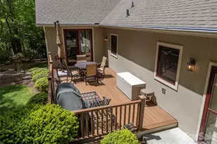 100 Falls Summit Rd, Hendersonville, NC 28739 - Photo 39