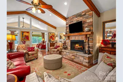 100 Falls Summit Road, Hendersonville, NC 28739 - Photo 7