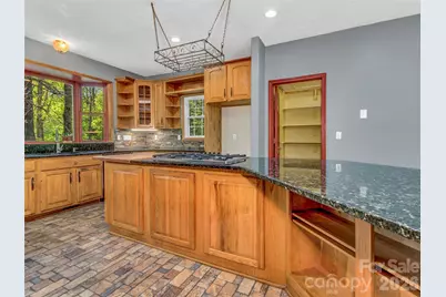 287 Shady Creek Lane, Hendersonville, NC 28739 - Photo 19