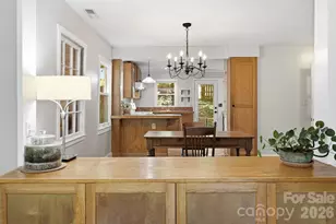 49 Plymouth Cir, Asheville, NC 28803 - Photo 11