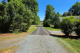 222 Carrie Dr, Oakboro, NC 28129 - Photo 37