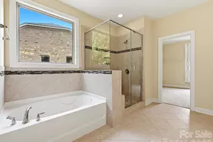 224 Kingsdown Ave, Charlotte, NC 28270 - Photo 17