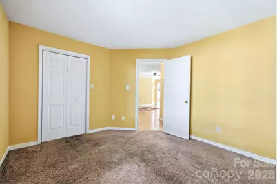5837 Amity Springs Drive, Charlotte, NC 28212 - Photo 9
