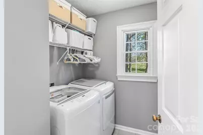 1548 Castell Lane, Hickory, NC 28601 - Photo 15