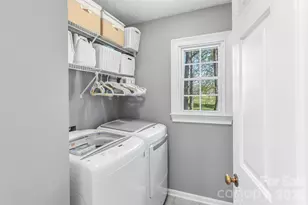 1548 Castell Ln, Hickory, NC 28601 - Photo 15