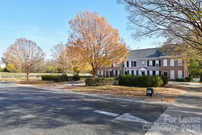8643 Beaver Creek Drive, Charlotte, NC 28269 - Photo 15