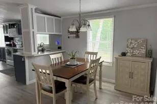 744 Deer Park Rd, Nebo, NC 28761 - Photo 21