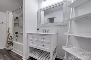 9235 N Vicksburg Park Ct, Charlotte, NC 28210 - Photo 27