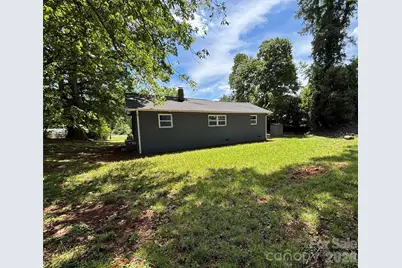 305 Forestway Drive, Mount Holly, NC 28120 - Photo 11
