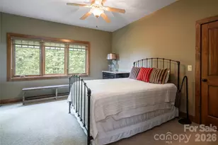 211 Boulder Rdg Dr, Hendersonville, NC 28792 - Photo 37