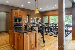 211 Boulder Rdg Dr, Hendersonville, NC 28792 - Photo 13
