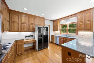 625 Greenbrook Pkwy, Matthews, NC 28104 - Photo 3