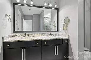 222 S Caldwell St, Charlotte, NC 28202 - Photo 19