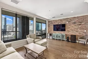 222 S Caldwell St, Charlotte, NC 28202 - Photo 11