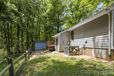 8200 Chrisbry Lane, Charlotte, NC 28215 - Photo 11