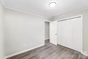 8200 Chrisbry Ln, Charlotte, NC 28215 - Photo 21