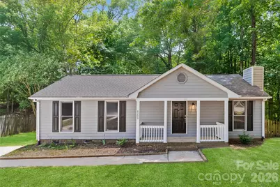 8200 Chrisbry Lane, Charlotte, NC 28215 - Photo 3