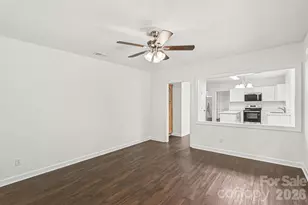 5802 Swanston Dr, Charlotte, NC 28269 - Photo 9