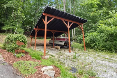 2000 Davis Mountain Road, Hendersonville, NC 28739 - Photo 41