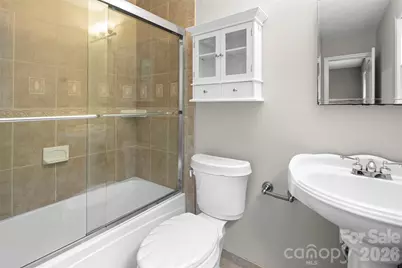 2000 Davis Mountain Road, Hendersonville, NC 28739 - Photo 25