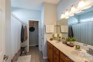 27 Chowan Dr, Fletcher, NC 28732 - Photo 17