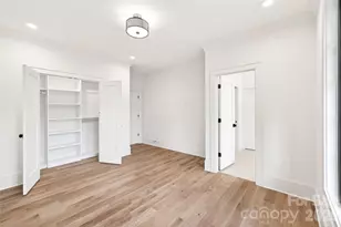 709 Bertonley Ave, Charlotte, NC 28211 - Photo 31