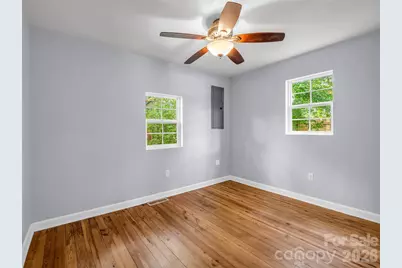 1916 Old Spartanburg Road, Hendersonville, NC 28792 - Photo 23