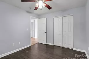 1916 Old Spartanburg Rd, Hendersonville, NC 28792 - Photo 27
