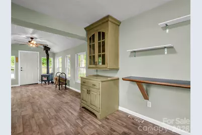 1916 Old Spartanburg Road, Hendersonville, NC 28792 - Photo 15