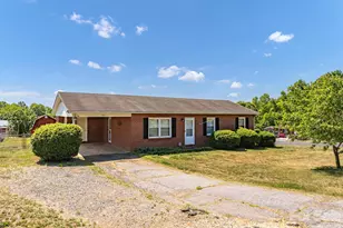 2101 Lamesa Ct, Lenoir, NC 28645 - Photo 17
