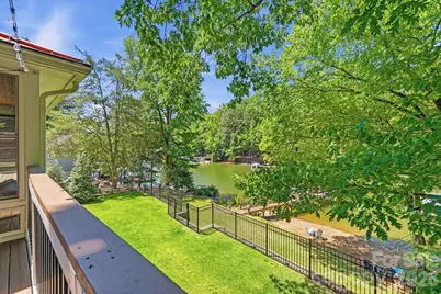 2113 Bon Villa Way, Tega Cay, SC 29708 - Photo 9
