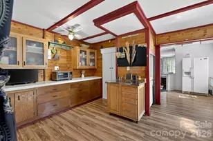 828 Jamestown Rd, Morganton, NC 28655 - Photo 5
