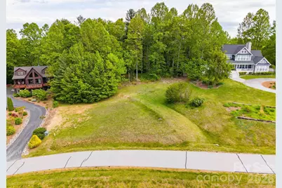 661 Whites Lake Boulevard, Saluda, NC 28773 - Photo 5