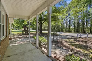 2068 Knight Rd, Lancaster, SC 29720 - Photo 7