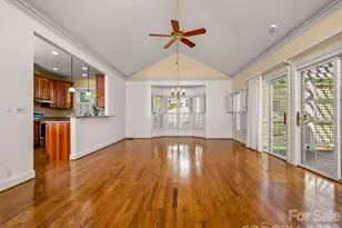 90 Dunroy Dr, Hendersonville, NC 28739 - Photo 11