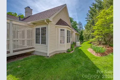 90 Dunroy Drive, Hendersonville, NC 28739 - Photo 31