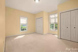 90 Dunroy Dr, Hendersonville, NC 28739 - Photo 19