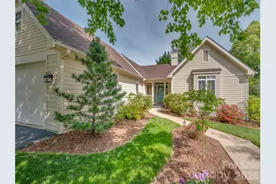 90 Dunroy Drive, Hendersonville, NC 28739 - Photo 1