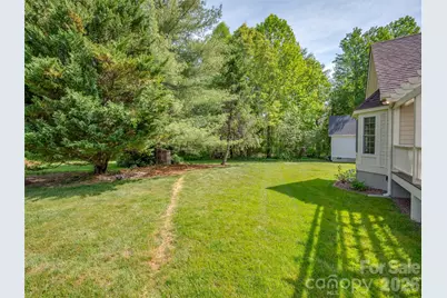 90 Dunroy Drive, Hendersonville, NC 28739 - Photo 35