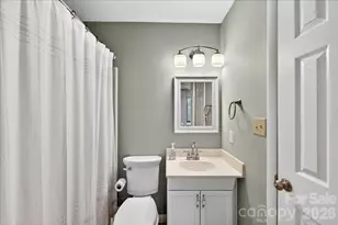 5803 Sharon Rd, Charlotte, NC 28210 - Photo 25
