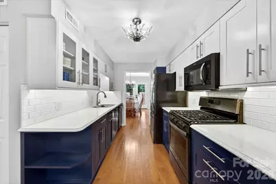 5803 Sharon Road #K, Charlotte, NC 28210 - Photo 7