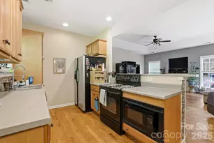 9243 Ladson Rd, Fort Mill, SC 29707 - Photo 11